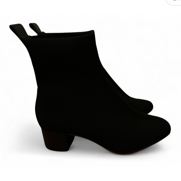 Everlane The Glove Black Ankle Booties - Picture 5 of 6